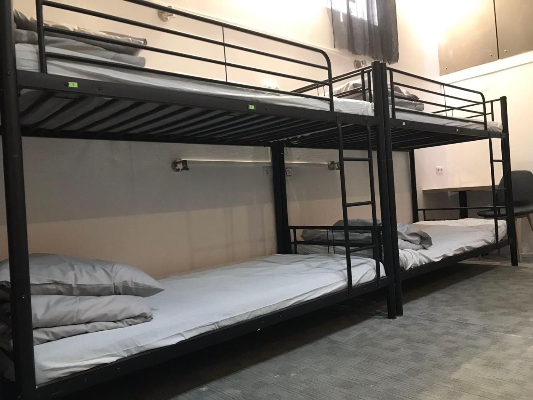Bed in 10-Bed Mixed Dormitory Room
